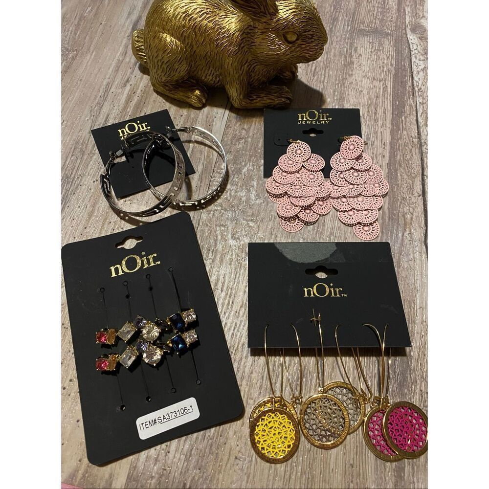 Noir Barrette and Dangle Hoop Earrings Set of 4 Jewelry